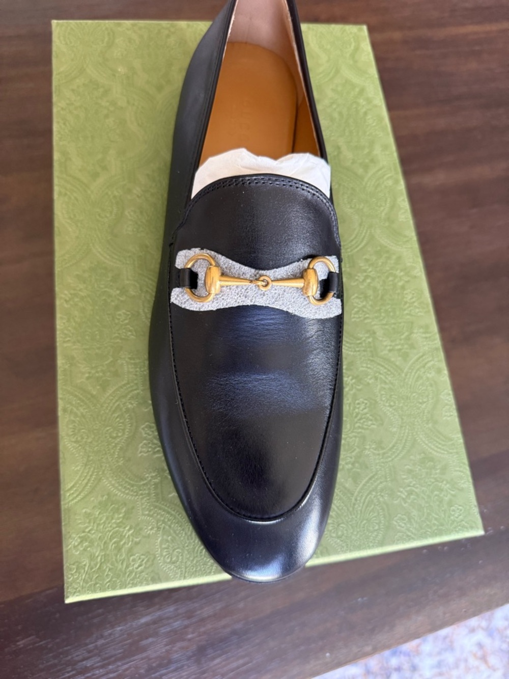 NWT! Gucci Jordaan Leather Horsebit Loafers. Bags and box!